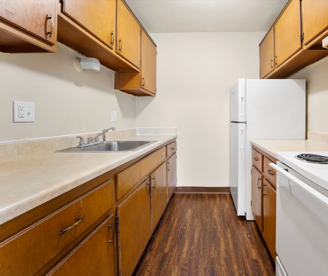 Photo - 17250 Raupp Rd