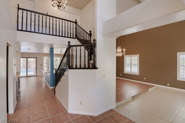 Photo - 912 Portulaca Ct
