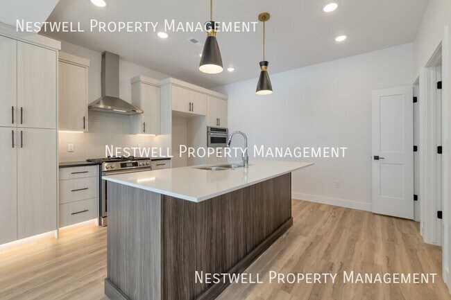 Photo - 4321 W 5430 S