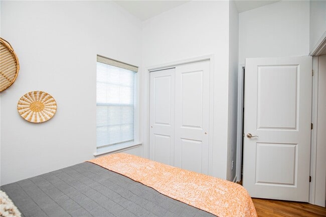 Photo - 904 Garland Ave