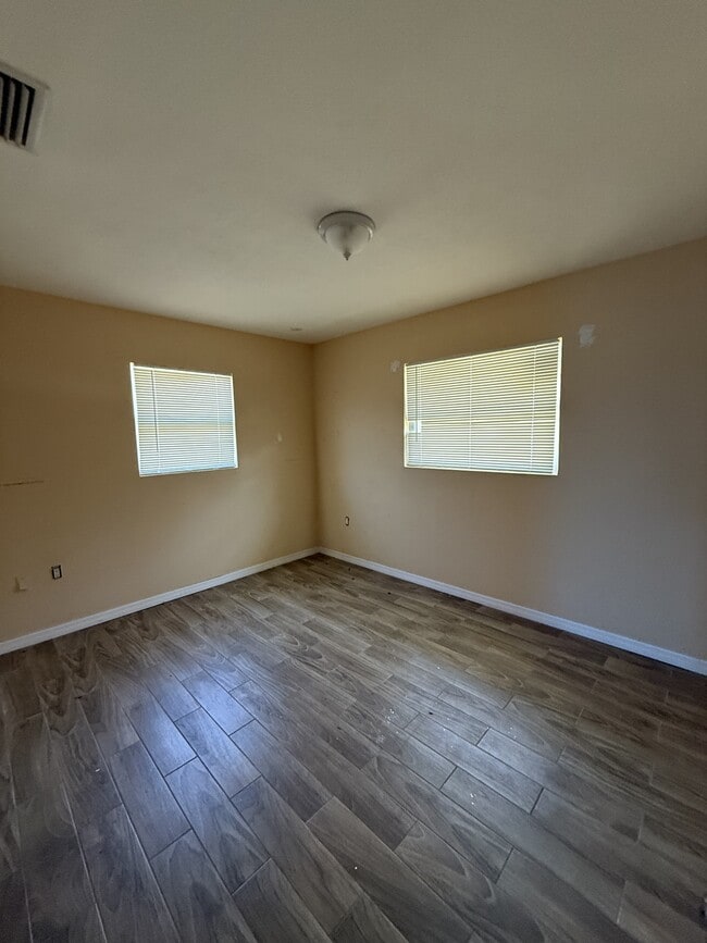 2236 Wolverton Ct