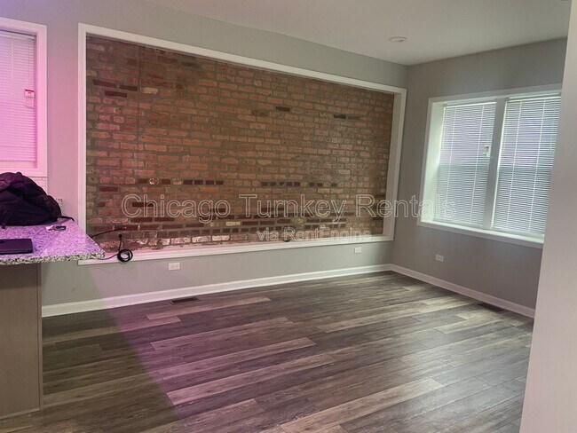 Photo - 2822 W 25th St