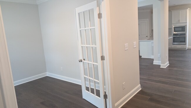 Photo - 1011 Constellation Cir