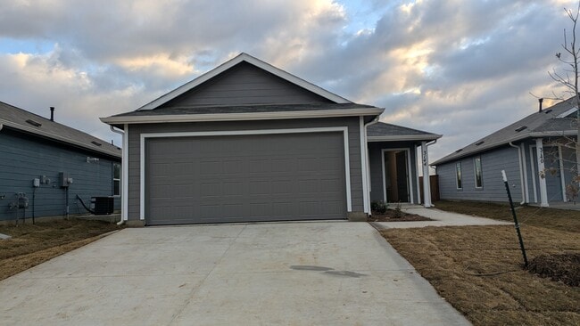 Building Photo - 3144 Burmese St