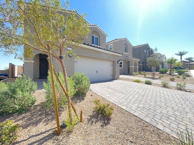 Photo - Beautiful Gated Henderson Home | 3 Bed/ 2.5 Bath- AVAILABLE 3/31/26