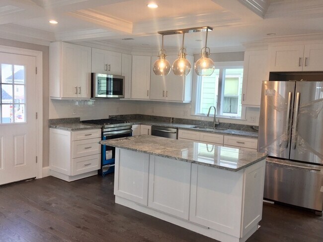 Photo - 14 Bradley St. Unidad 2