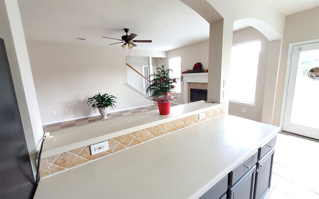 Photo - 2906 Humble Dr