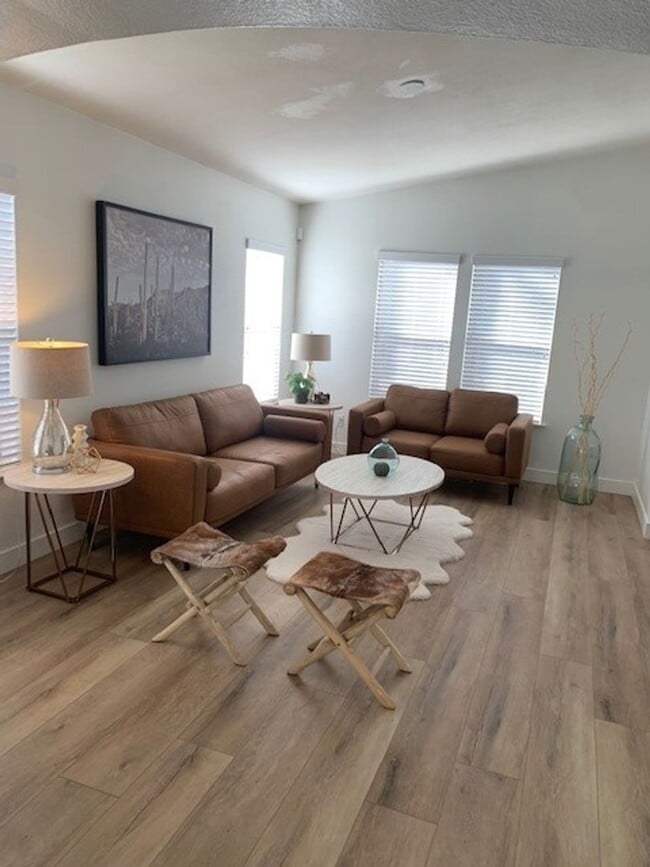 Photo - 16378 Arnold Ave