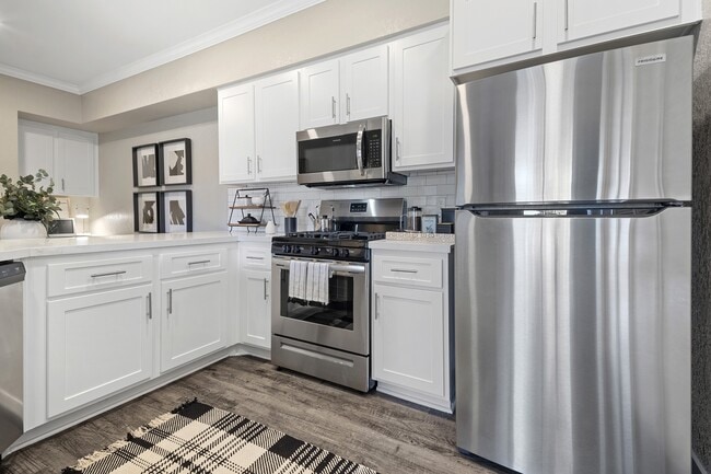 Estancia at Mission Grove