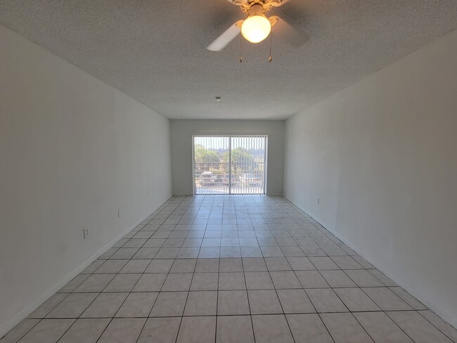 Photo - 3700 NW 21st St