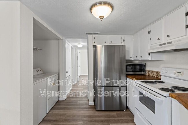 Photo - 1713 Cinnamon Path Unit B