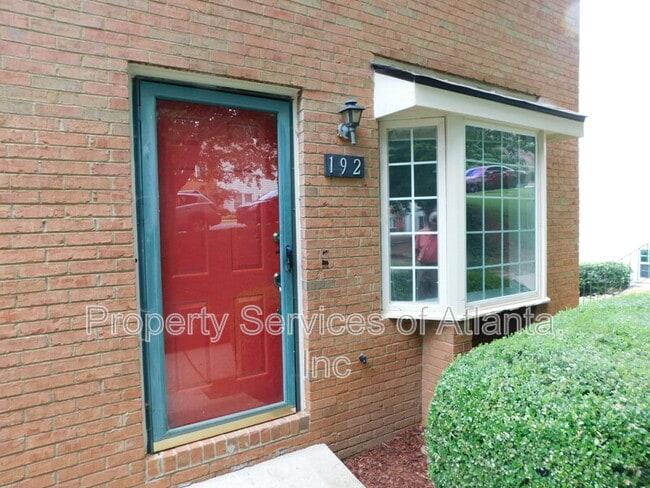 Photo - 192 High Creek Dr