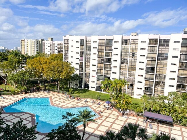 Photo - 16919 N Bay Rd Condo Unit 706