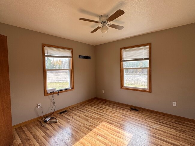 Photo - Indian Reserve Rental