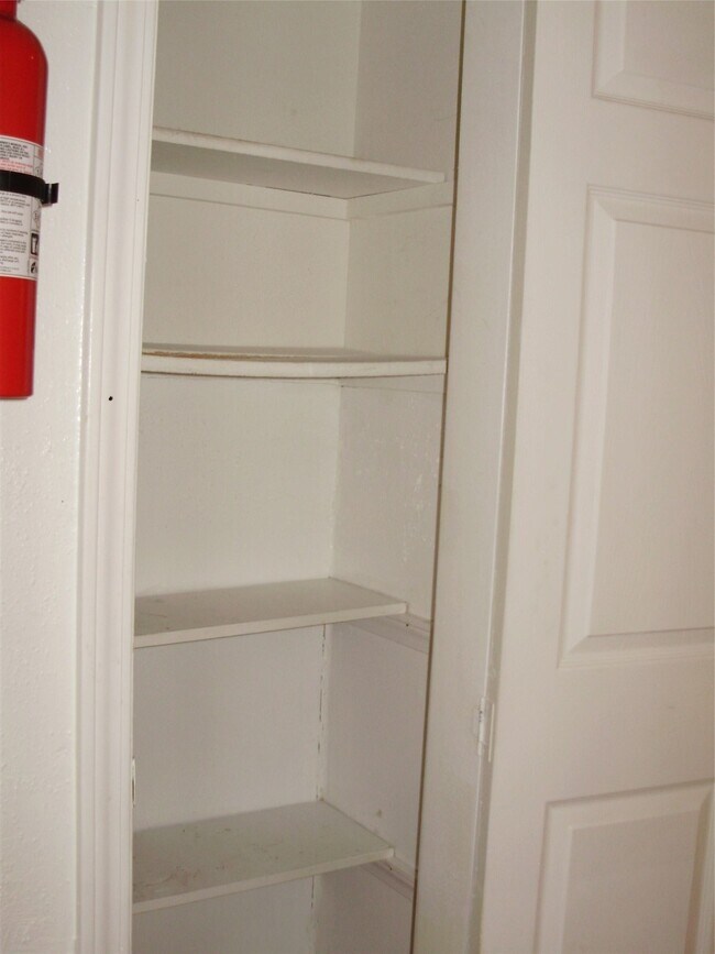 Photo - 2107 Shiveley Cir Unidad True