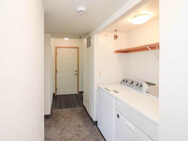 Photo - Rapid Creek Apartments