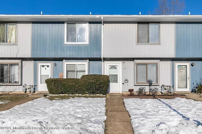 Photo - 105 Creek Rd