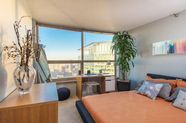 540 W Madison St Unit 1