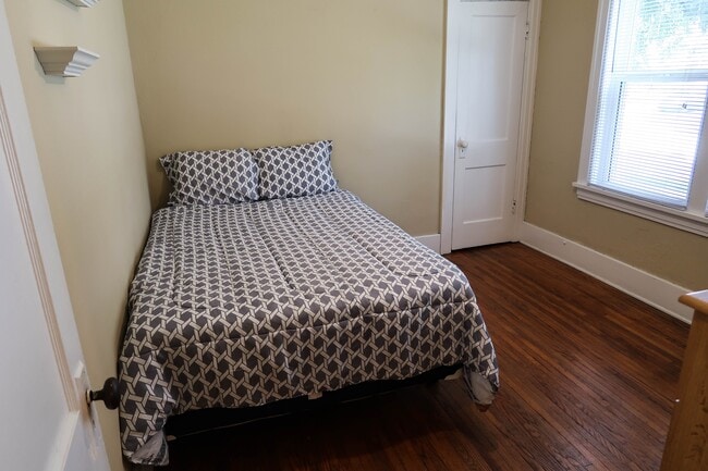 Photo - 604 S Lincoln Ave