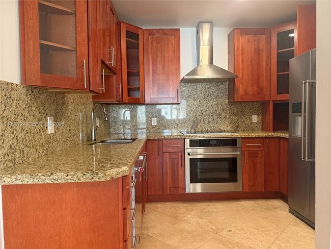 Photo - 8435 Crespi Blvd Unit 5