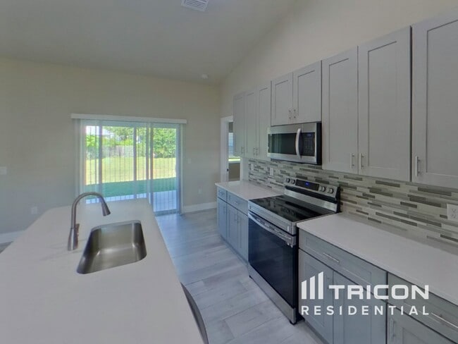 Photo - 248 Wayne Rd