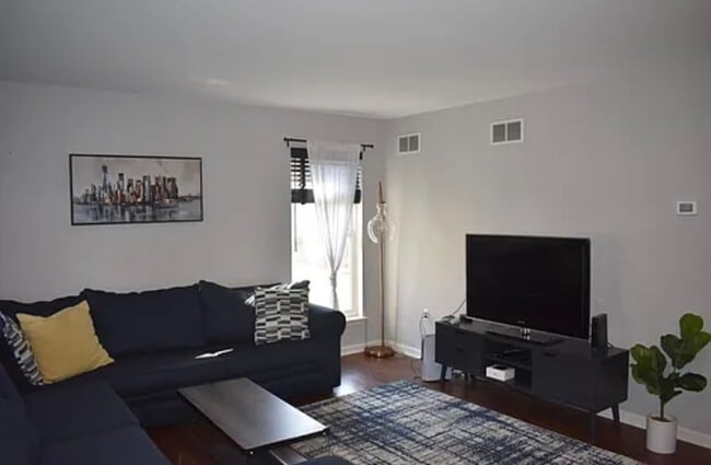 Photo - 110 Harvard Ave
