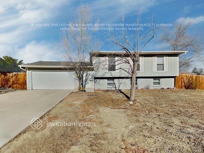 Building Photo - 9764 Columbine Ct
