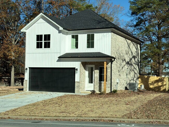 Photo - 412 Prickett Rd