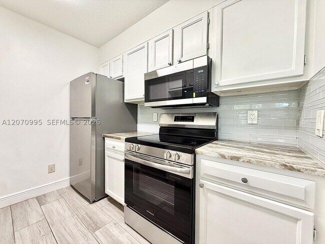 Photo - 277 Cypress Point Dr Unit 277