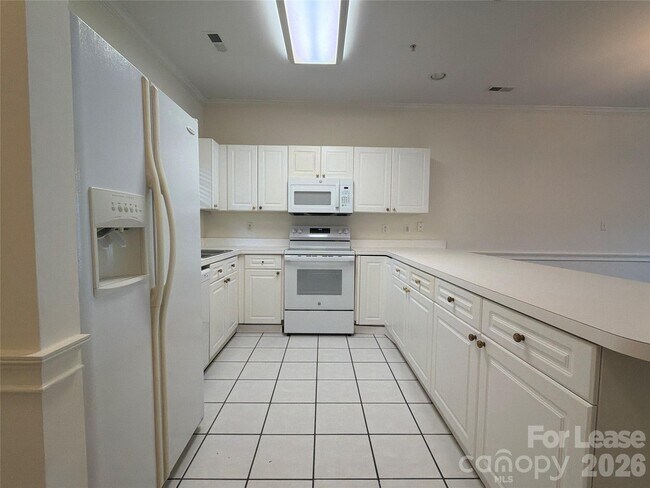 9113 Meadow Vista Rd