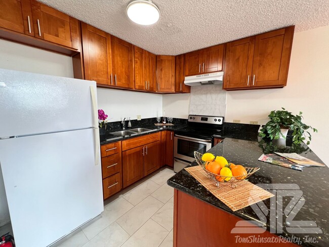 2 Bedrooms | 2 Bathroom | 1 Parking in Makiki - 2 Bedrooms | 2 Bathroom | 1 Parking in Makiki Unidad 602 Rental
