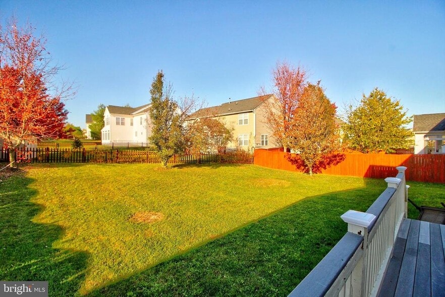 1828 Weybridge Rd