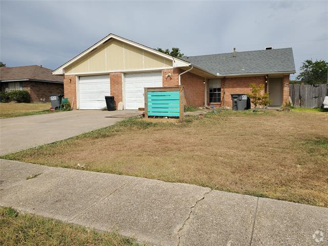 Building Photo - 5410 Brookhollow Dr Rental