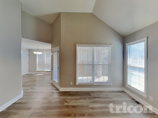 Photo - 1336 Allmon Dr