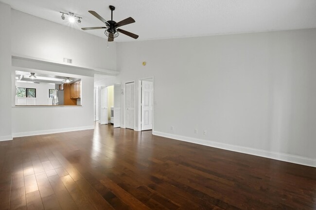 Photo - 6215 SE Georgetown Pl