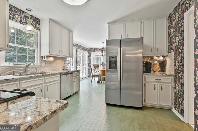 Photo - 245 Woodsong Dr