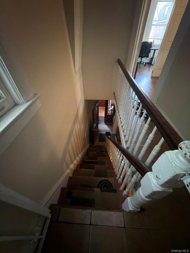 Photo - 33-21 112th St Unit 2nd Fl