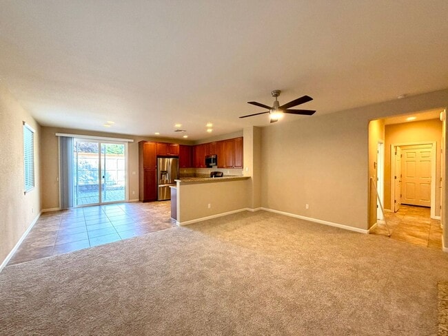 Photo - 10787 Grayslake Dr