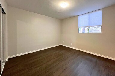 Photo - Pinegrove Apartments