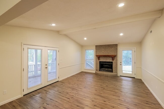 Photo - 4804 Eastern Hills Ln