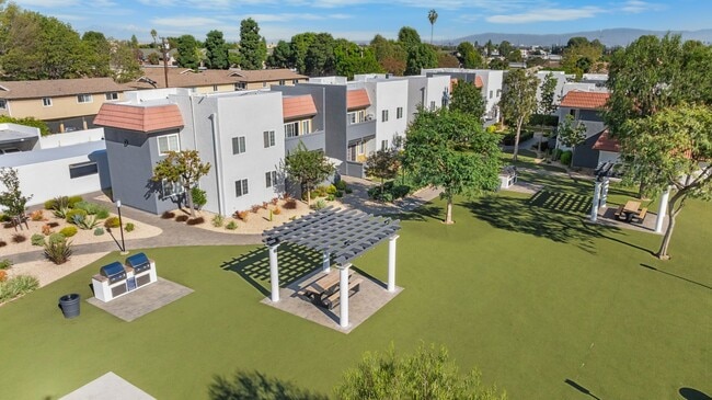 Solara Apartment Homes