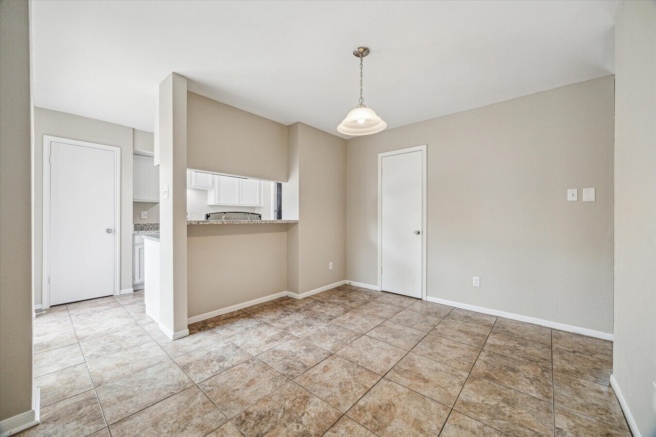 Photo - 10311 Richmond Hill Dr