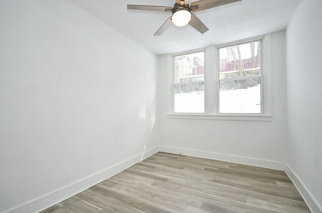 Photo - 2611 Voelkel Ave Unit 1