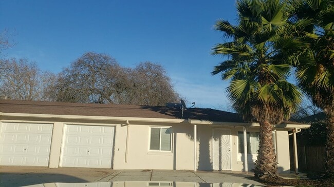 Photo - 3840 Walnut Ave