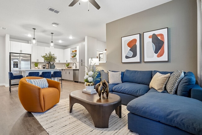 10-web-or-mls-4555 Grv Spgs Cir-Unit 107-S1605-010