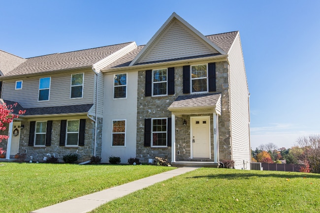 Photo - 233 Bethel Dr