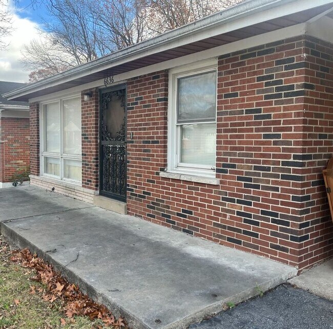 Photo - 6636 Kenwood Dr