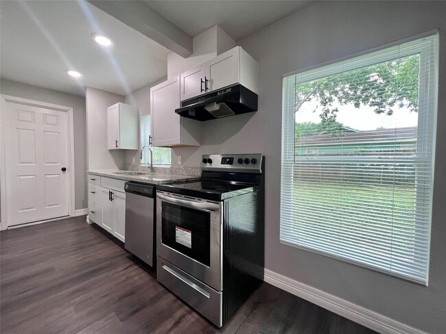 Photo - 207 Avenue A