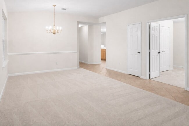 Photo - 3522 Brackenfern Rd