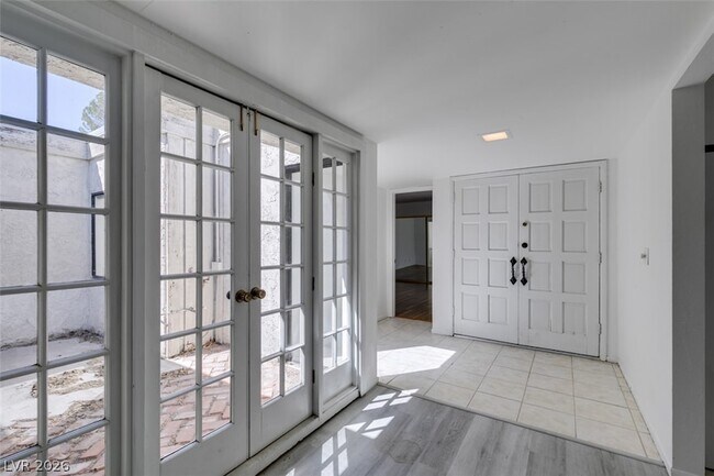 Photo - 3452 Pino Cir